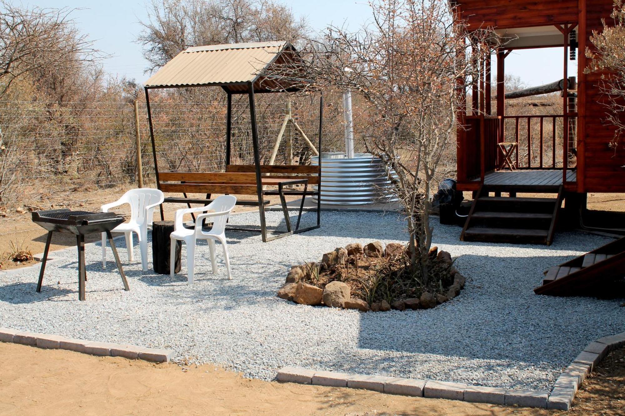 Farm stay Thirty-three Dinokeng Big 5 *